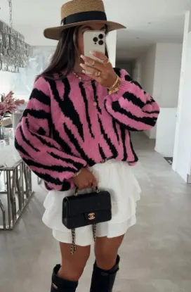 Picture of Tiger print pink Sweater